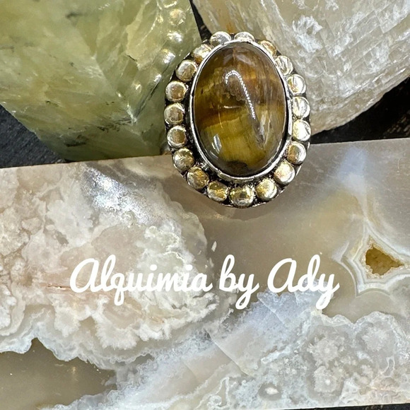 Tiger’s Eye drop silver gem ring - Picture 1 of 2
